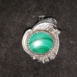 GUC Malachite Feather Ring, Size 5.5